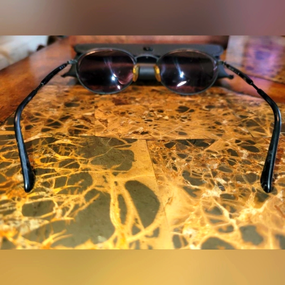Giorgio Armani sunglasses - Picture 1 of 5